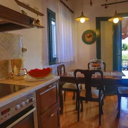 Σπίτι διακοπών Corfu House In The Traditional Village